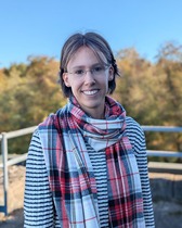 Portraitfoto von Sara Hurst